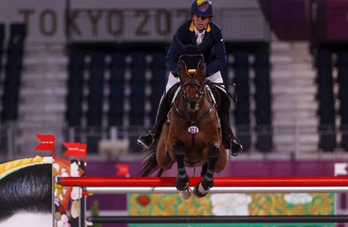 Roberto Terán Tafur Clasifica a los Juegos Olímpicos de París 2024 en una histórica actuación de salto en Santiago 2023