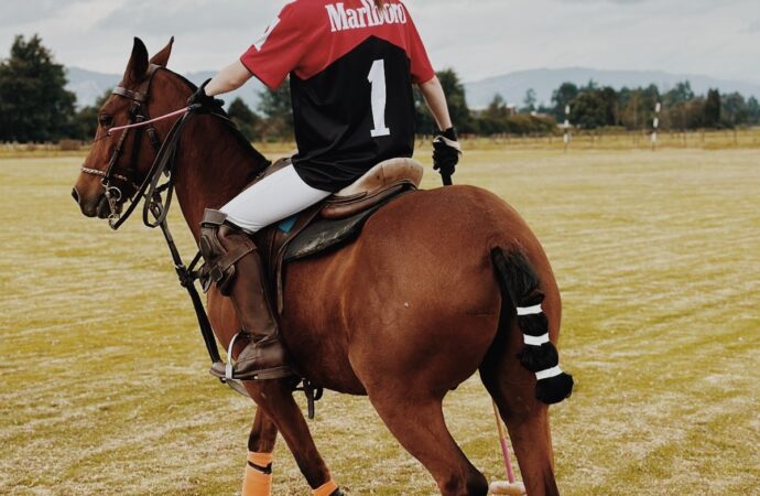 “Saber aprender de los errores u obstáculos y levantarse con más fuerza son habilidades valiosas en el polo”:Alina Durana Arango