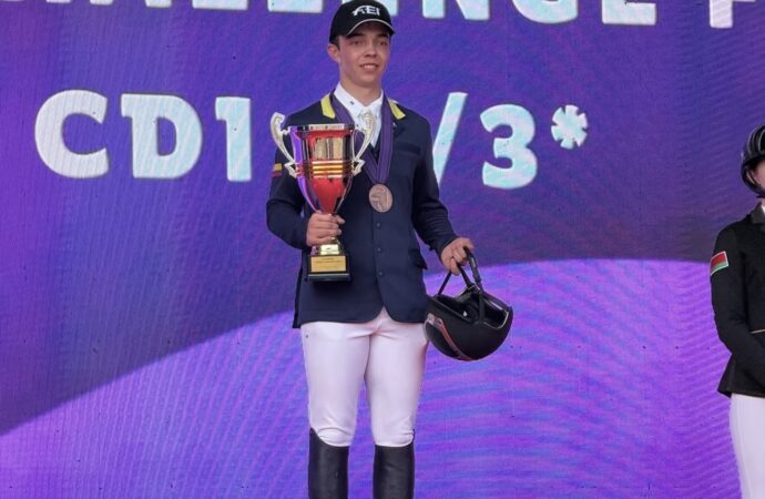 La bandera de Colombia en lo más alto: Nicolás Rodríguez conquista el bronce en la final mundial del FEI World Challenge en Astana